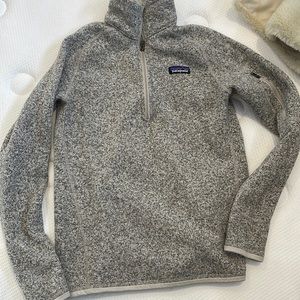 WOMEN PATAGONIA SWEATER